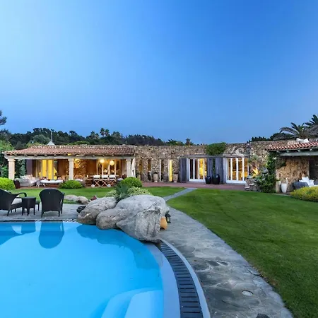 Elegant And Prestigious Waterfront - What'app - 0034-604-103-768 - For Reservations! Hotel *